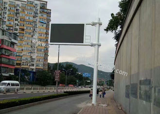 Ανθεκτικές εξωτερικές οθόνες LED: Κατασκευασμένες για να αντέχουν στα στοιχεία, μέρα και νύχτα
