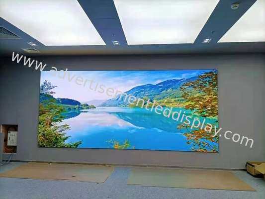 Εσωτερική οθόνη διαφήμισης LED 1500cd φωτεινότητα και υλικό σιδήρου / αλουμινίου για εντυπωσιακά μηνύματα